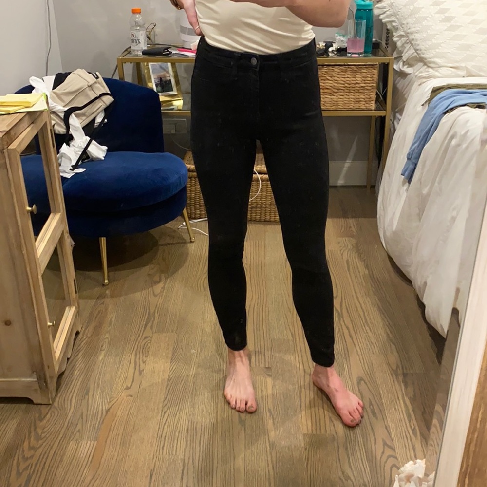 High waisted black skinny jeans